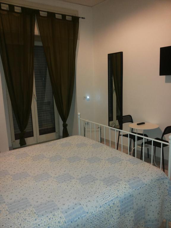 Antica Dimora Naples Bed and Breakfast Δωμάτιο φωτογραφία